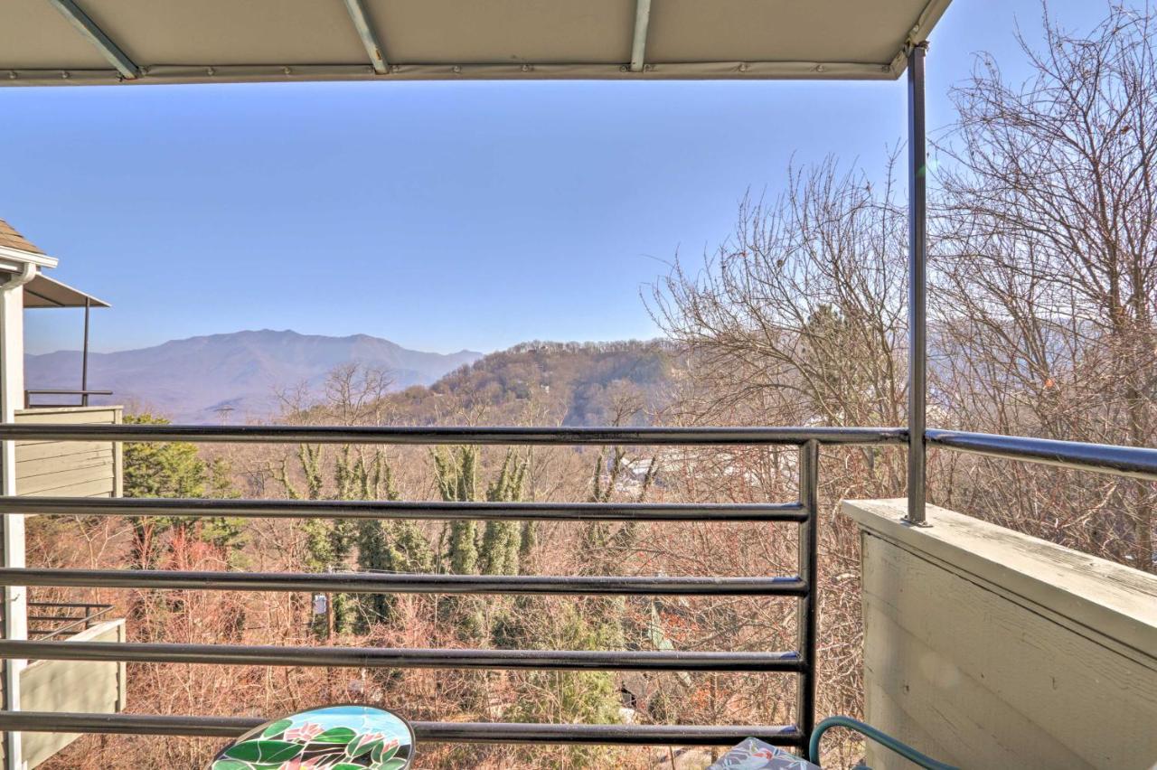 Unique Smokies Ski Shack With Mountain-Top View Gatlinburg Exterior foto